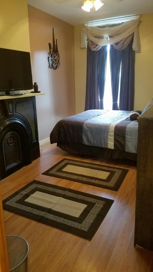 Gabriel's Luxury Suite image 14