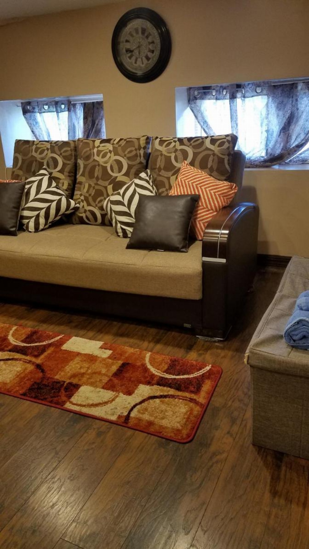 Gabriel's Luxury Suite Image 24