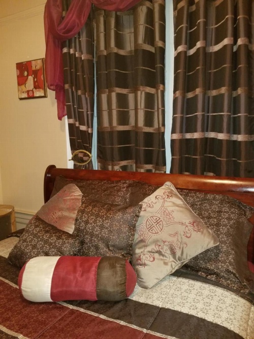 Gabriel's Luxury Suite image 44